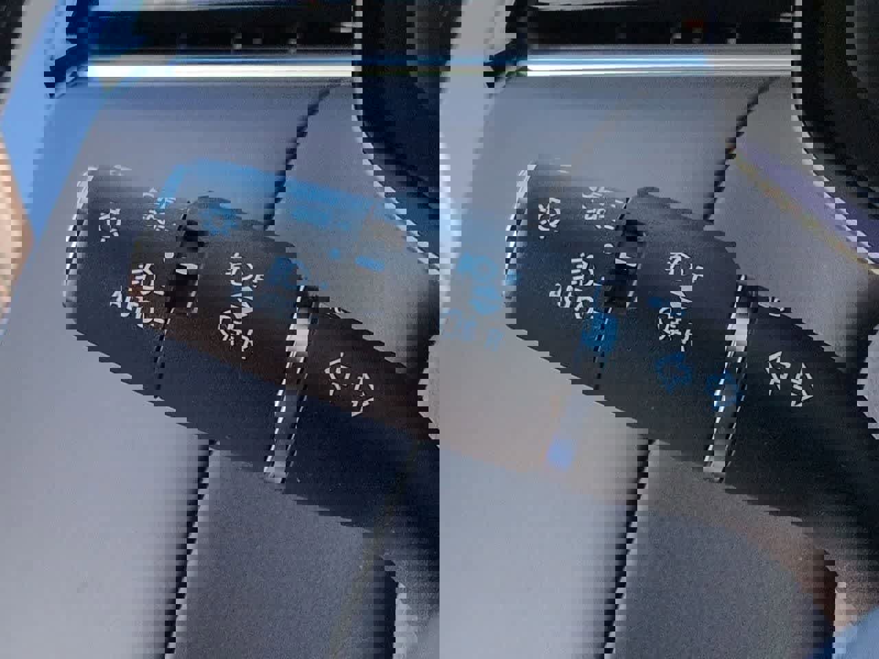 New 2026 Land Rover Range Rover Sport SE AWD/4WD image 25