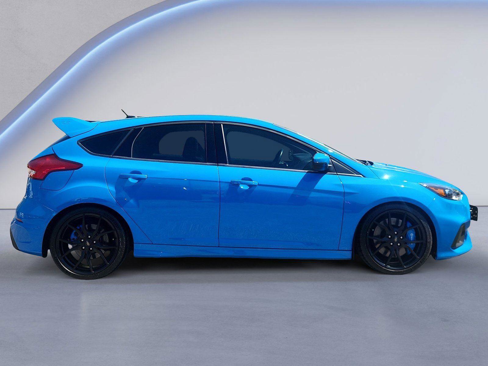 Used 2016 Ford Focus RS AWD/4WD image 2