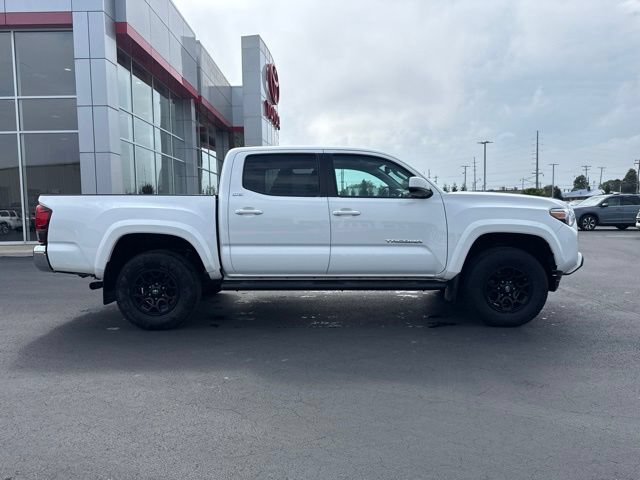 Certified 2020 Toyota Tacoma SR5 AWD/4WD image 8
