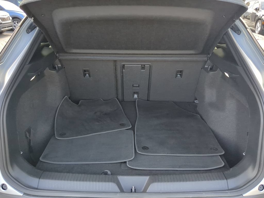 Certified 2022 Volkswagen ID.4 Pro S RWD image 10
