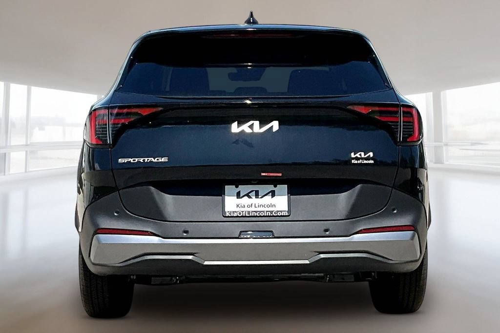 New 2026 Kia Sportage LX FWD image 4