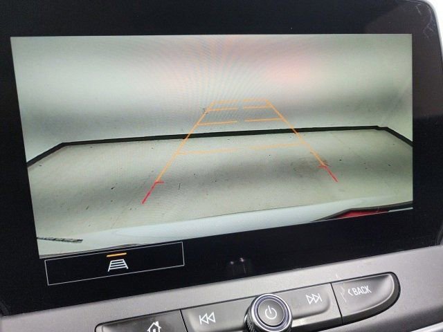 Used 2023 Chevrolet Blazer LT w/ Convenience Package FWD image 3