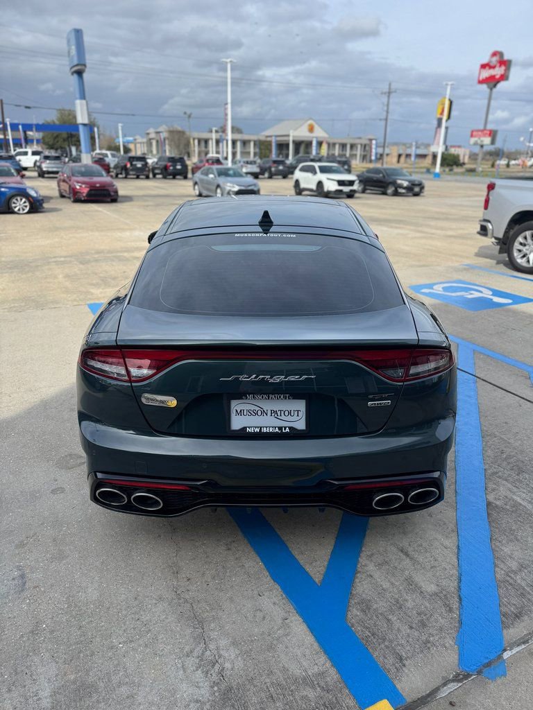 Used 2022 Kia Stinger GT2 image 6