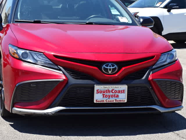 Used 2022 Toyota Camry XSE w/ Navigation Package FWD image 4