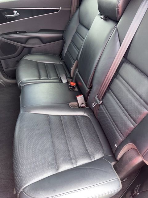 Used 2019 Kia Sorento EX image 19