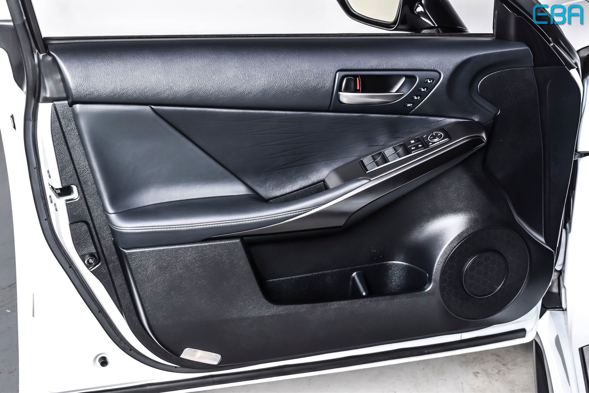 Used 2022 Lexus IS 500 image 15