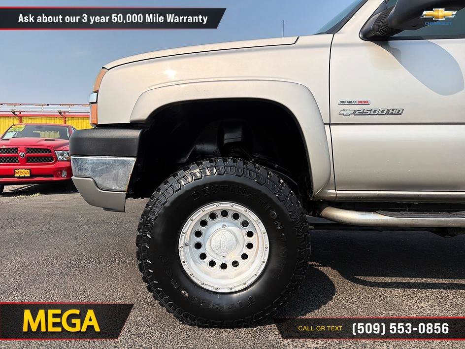 Used 2004 Chevrolet Silverado 2500 LT w/ Skid Plate Package AWD/4WD image 28