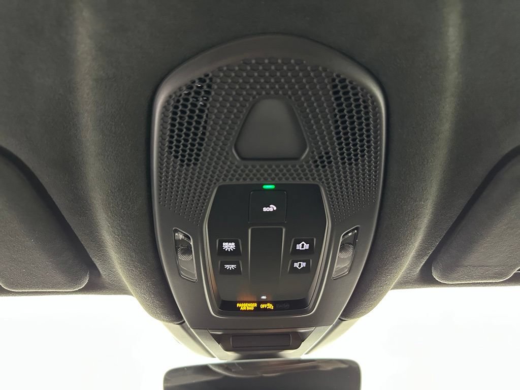 Certified 2026 Porsche Cayenne GTS AWD/4WD image 32