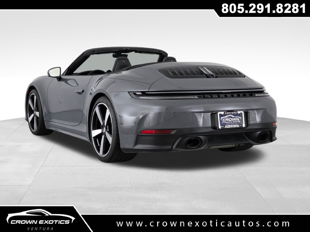Used 2025 Porsche 911 Carrera w/ Premium Package RWD image 9