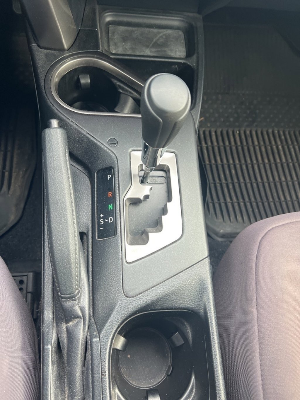 Used 2018 Toyota RAV4 XLE image 7