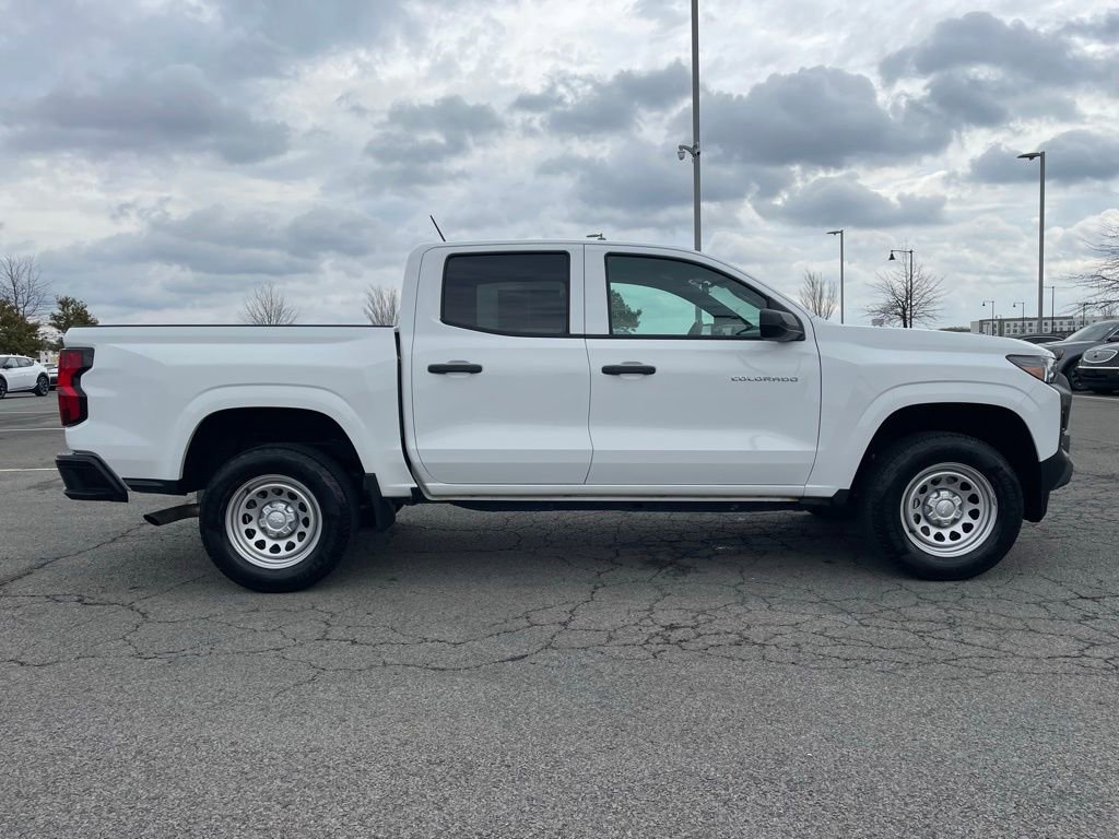 Used 2023 Chevrolet Colorado W/T image 9