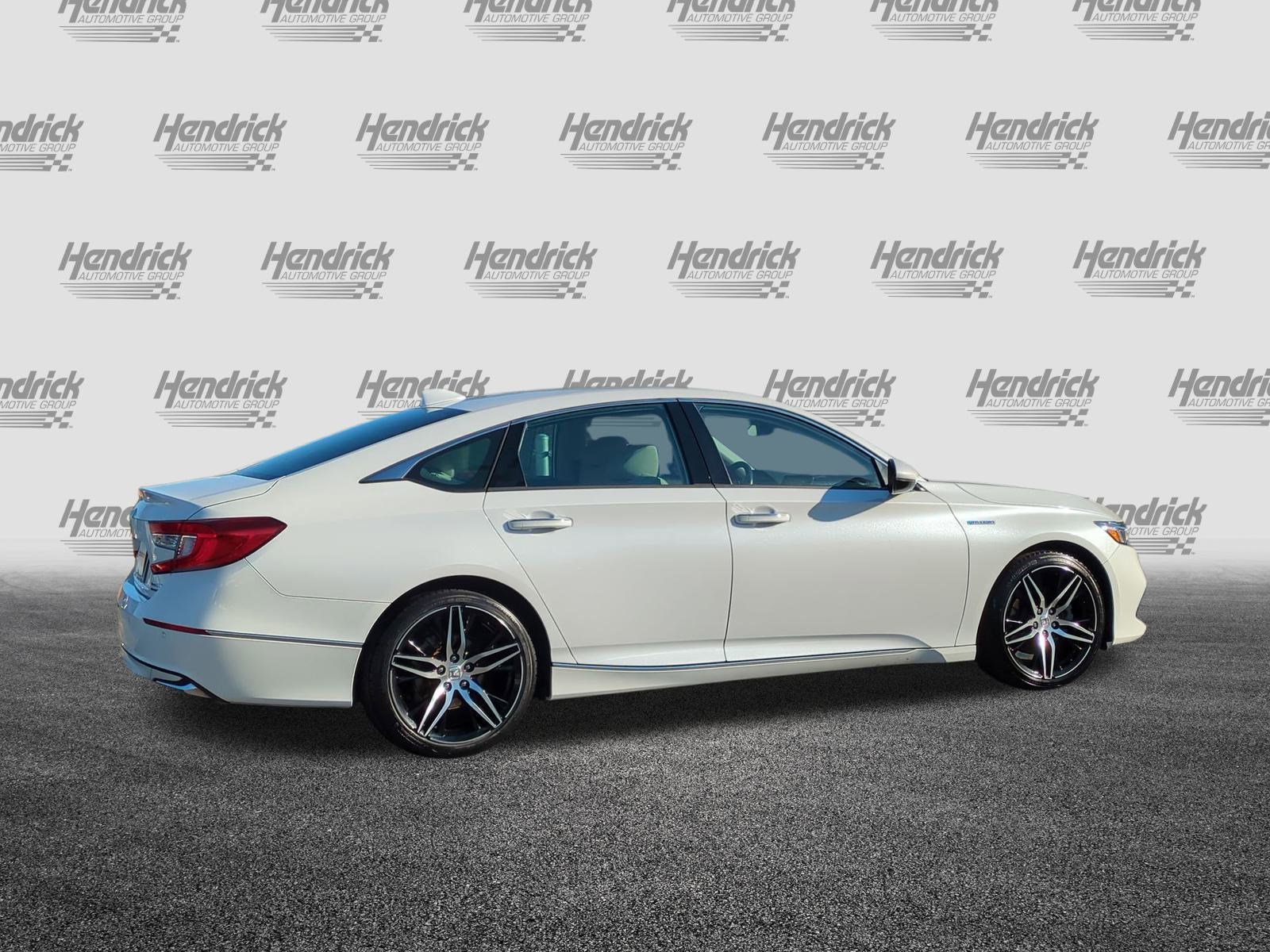 Used 2022 Honda Accord Touring image 10