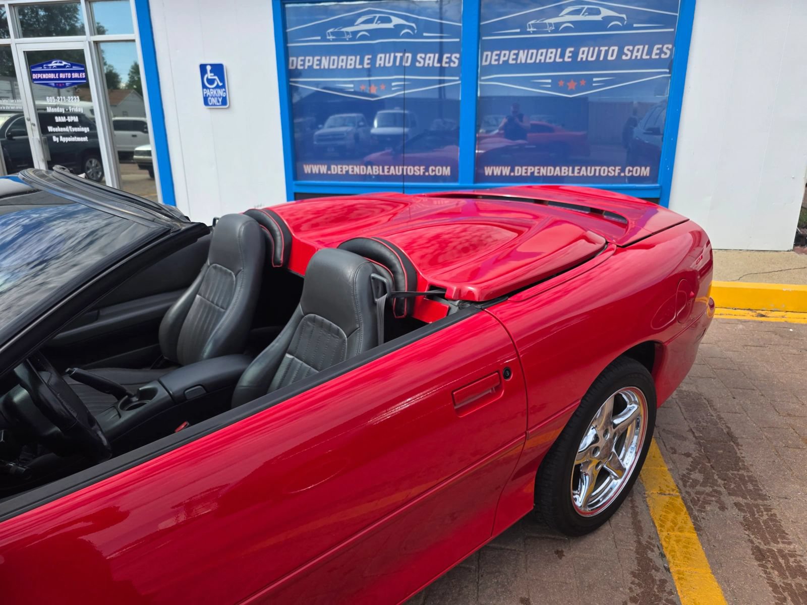 Used 1998 Chevrolet Camaro Z28 w/ SS Performance/Appearance Pkg RWD image 20