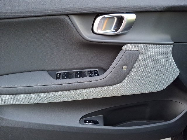 Used 2023 Polestar Polestar 2 AWD/4WD image 8