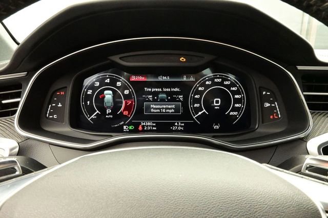 Used 2021 Audi RS 6 w/ Carbon Optic Package AWD/4WD image 9