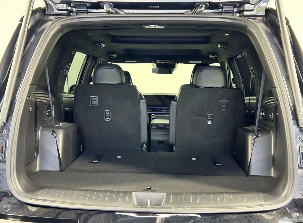 Used 2025 Hyundai Santa Fe Calligraphy image 15