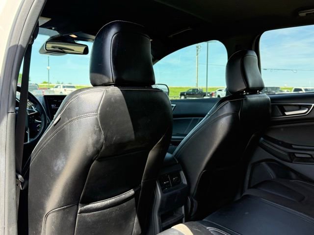 Used 2023 Ford Edge ST AWD/4WD image 20
