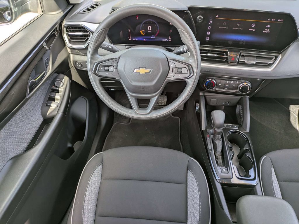 Used 2026 Chevrolet TrailBlazer LT FWD image 16