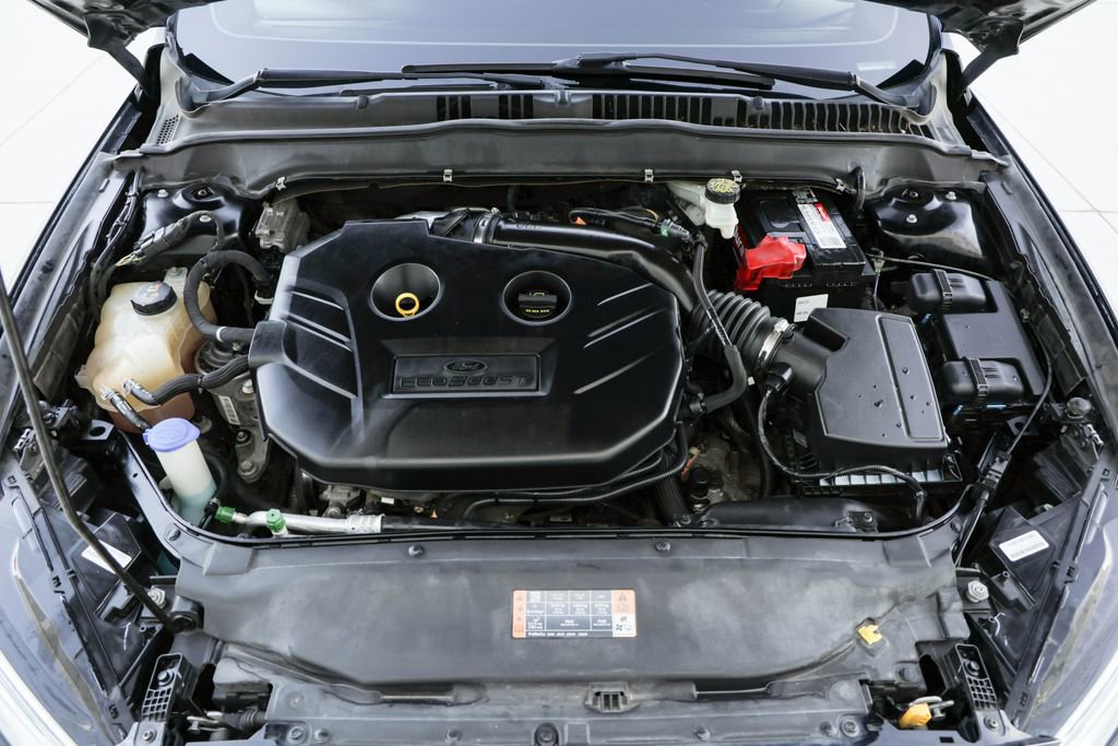 Used 2018 Ford Fusion Titanium AWD/4WD image 17