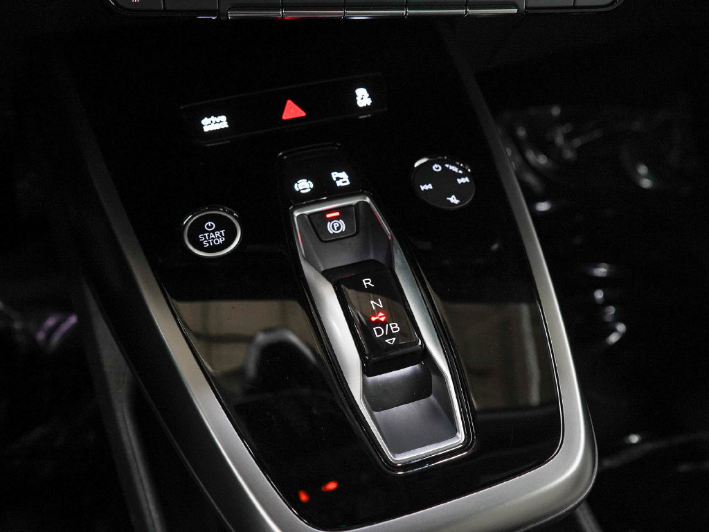 Used 2023 Audi Q4 e-tron Premium Plus w/ Premium Plus AWD/4WD image 22
