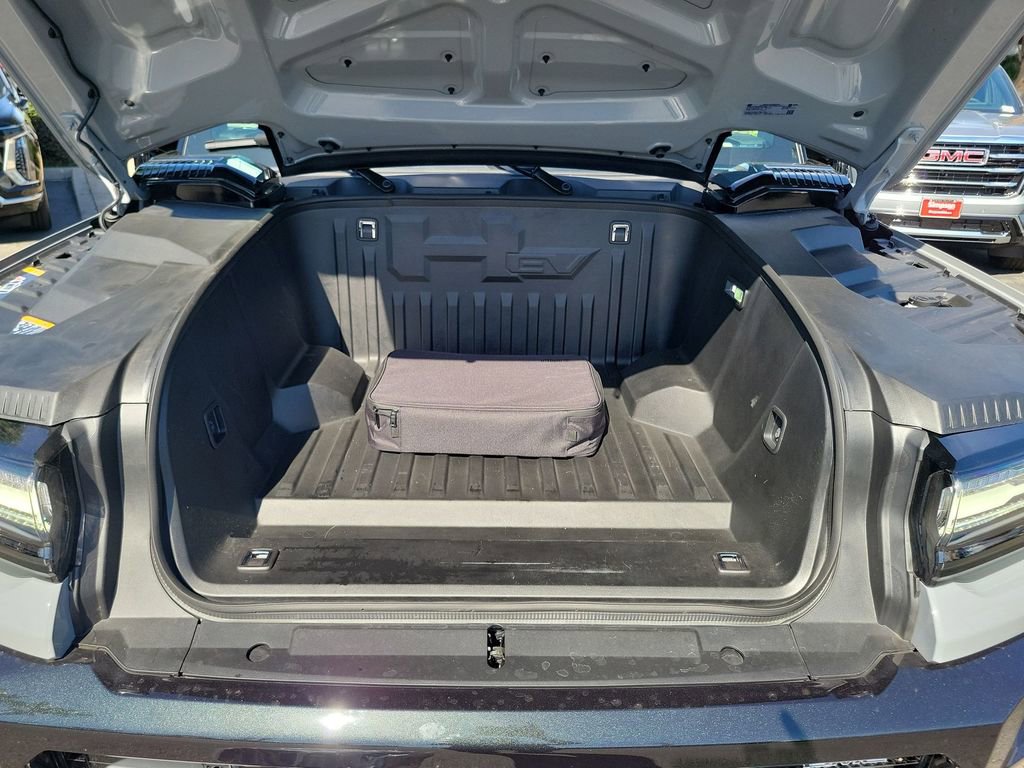 Used 2026 GMC Hummer EV SUV image 30