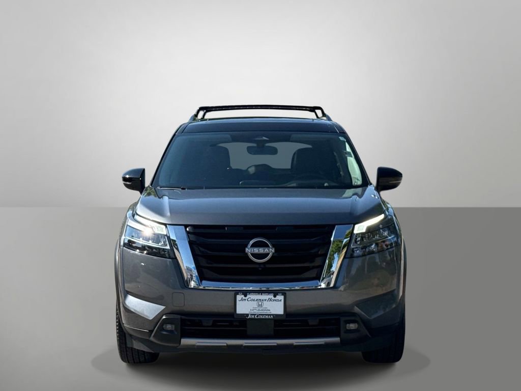 Used 2023 Nissan Pathfinder Platinum w/ Lighting Package (N93) AWD/4WD image 25
