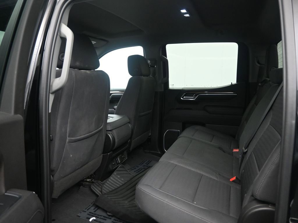Used 2023 Chevrolet Silverado 1500 RST AWD/4WD image 26