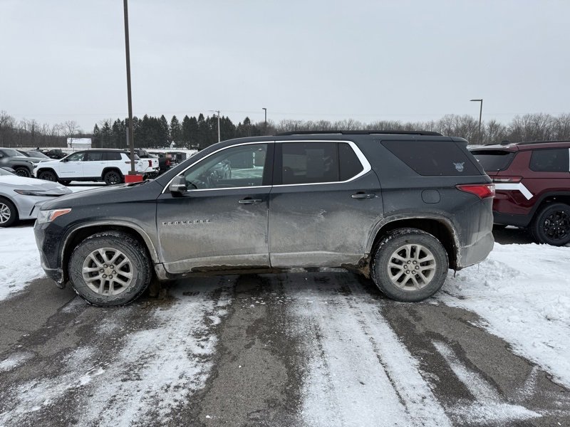 Used 2021 Chevrolet Traverse LT image 9