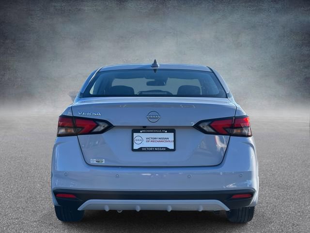 New 2025 Nissan Versa SV w/ Trunk Package FWD image 3