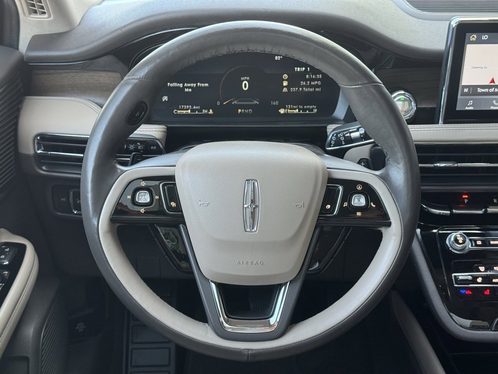 Used 2022 Lincoln Corsair Reserve w/ Equipment Group 201A image 18