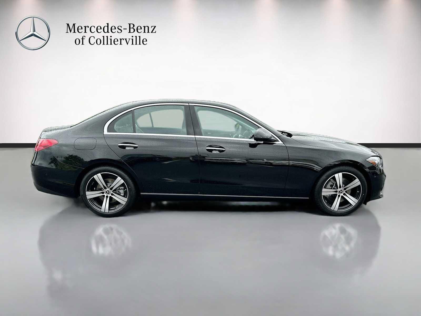 Used 2026 Mercedes-Benz C 300 4MATIC Sedan image 4