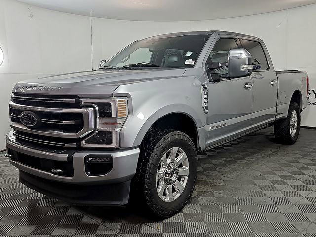 Certified 2021 Ford F250 Platinum w/ FX4 Off-Road Package AWD/4WD image 2
