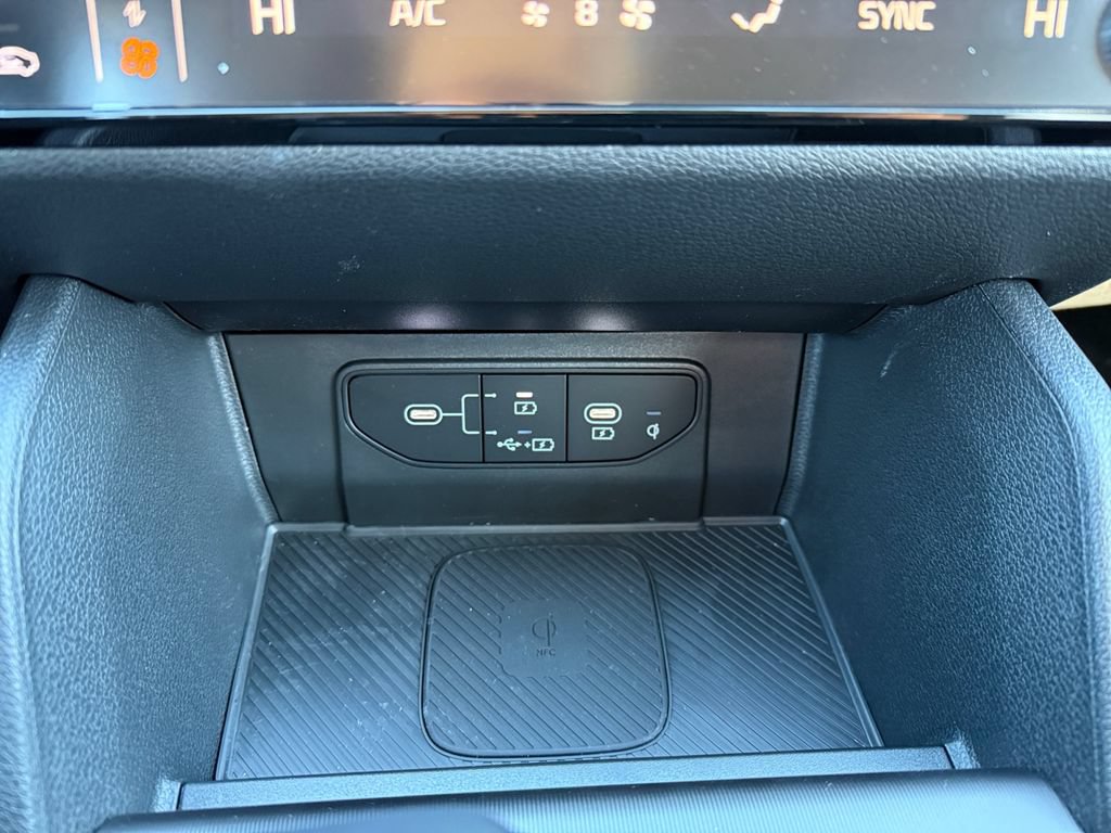 New 2026 Kia Sportage SX AWD/4WD image 18