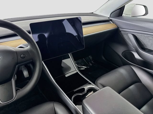 Used 2019 Tesla Model 3 Mid Range RWD image 22