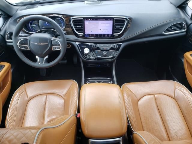 Used 2022 Chrysler Pacifica Pinnacle image 14