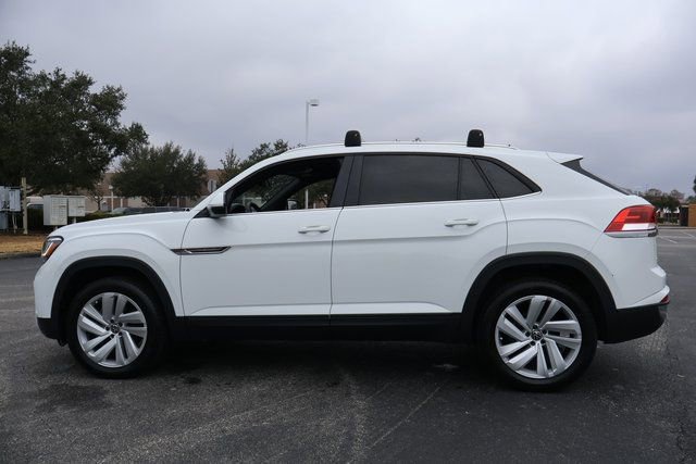 Certified 2023 Volkswagen Atlas Cross Sport SE image 4