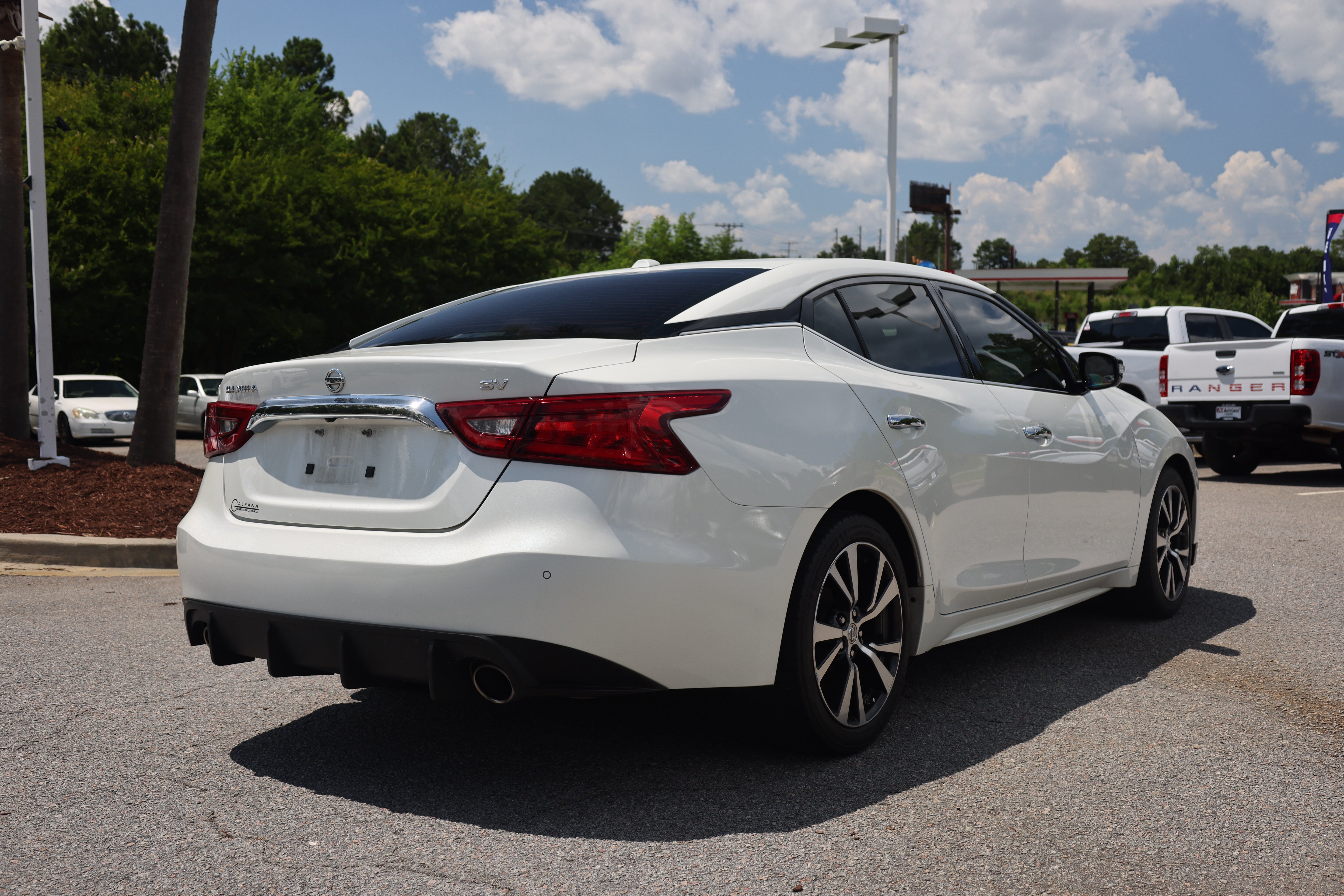 Used 2017 Nissan Maxima 3.5 SV FWD image 5