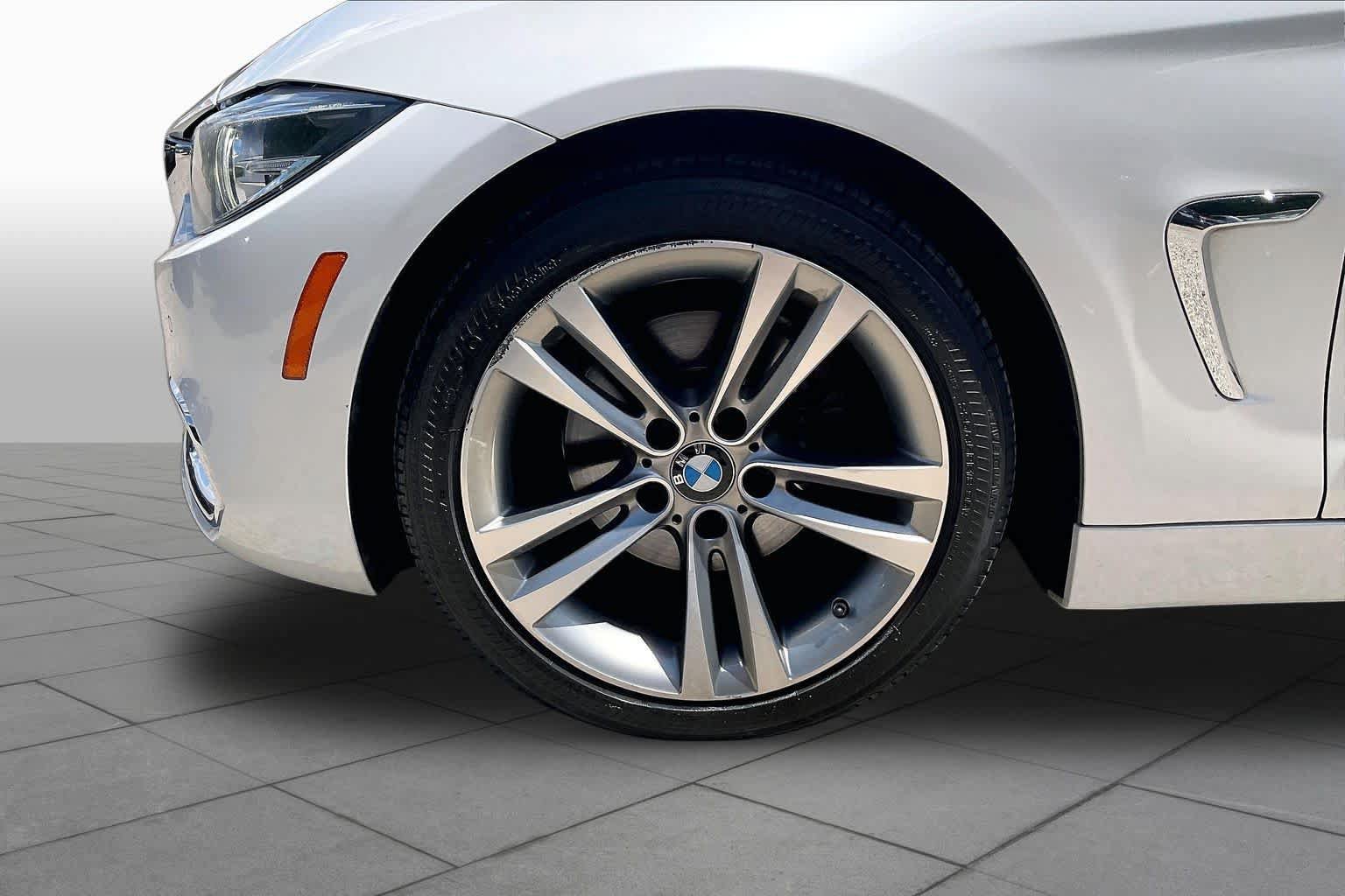 Used 2018 BMW 430i Convertible RWD image 10