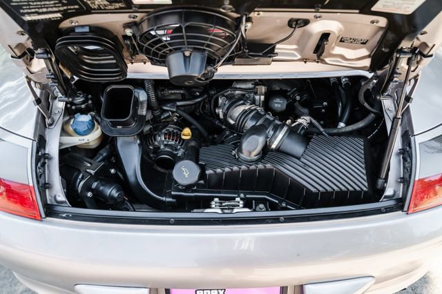 Used 2002 Porsche 911 Carrera 4 image 20