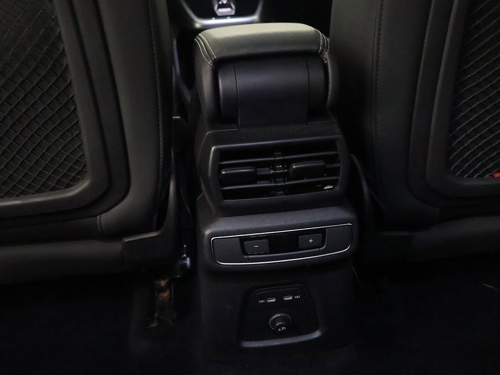 Used 2023 Audi Q4 e-tron Premium Plus w/ Premium Plus image 44