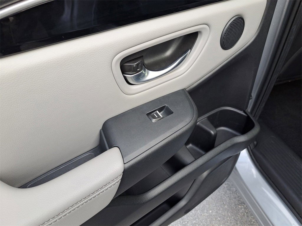 Used 2023 Honda Pilot EX-L image 12