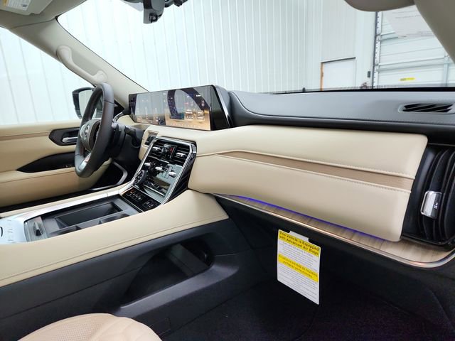 New 2026 Nissan Armada Platinum Reserve image 36