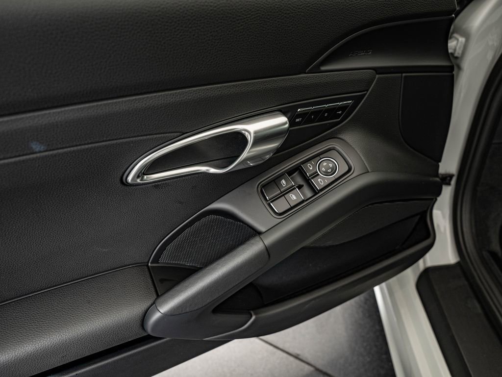 Certified 2019 Porsche 718 Boxster image 27