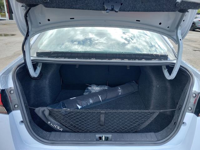 Used 2025 Nissan Versa SV w/ Trunk Package FWD image 10