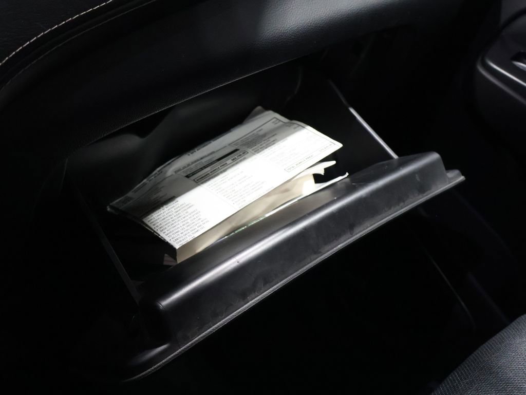 Used 2016 GMC Yukon XL SLT w/ Open Road Package image 36