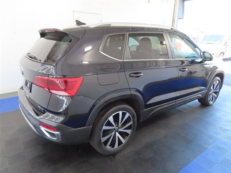 Used 2022 Volkswagen Taos SE AWD/4WD image 14
