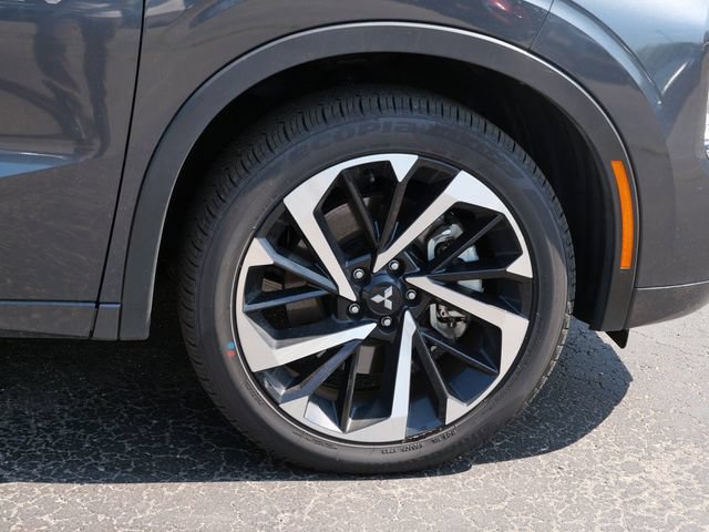 Used 2025 Mitsubishi Outlander SEL AWD/4WD image 7
