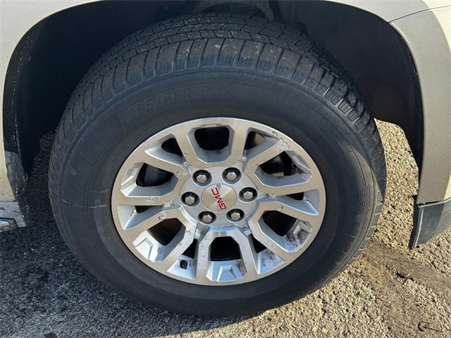 Used 2016 GMC Yukon XL SLT w/ Open Road Package image 9