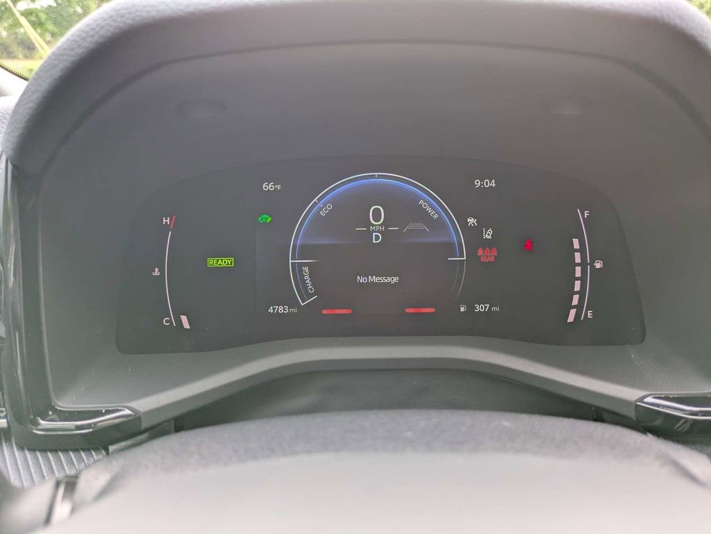 Used 2025 Toyota Camry SE FWD image 27
