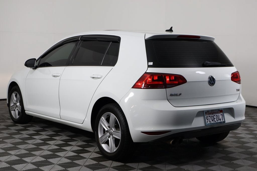 Used 2017 Volkswagen Golf S FWD image 6